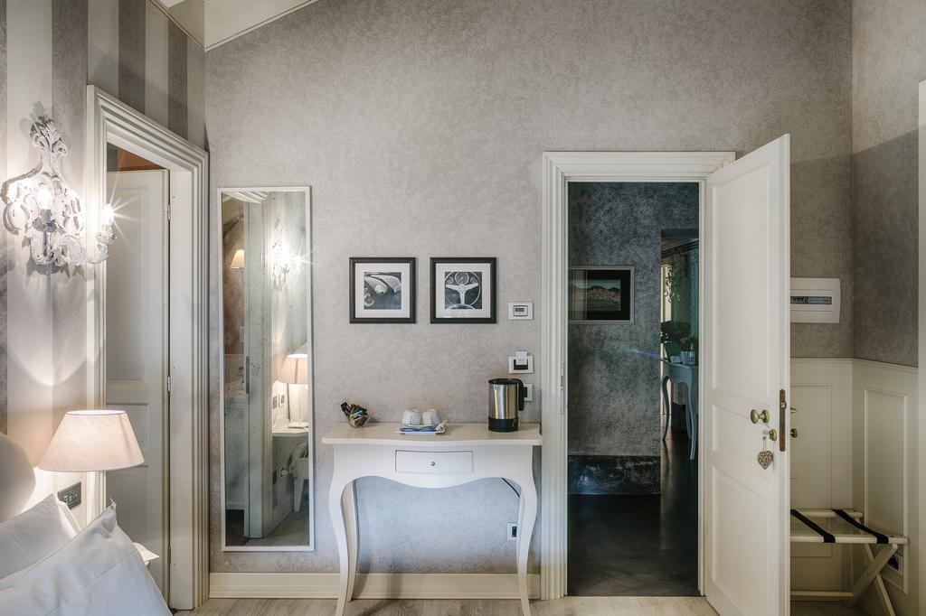 Relais Villa Vittoria Laglio Room photo